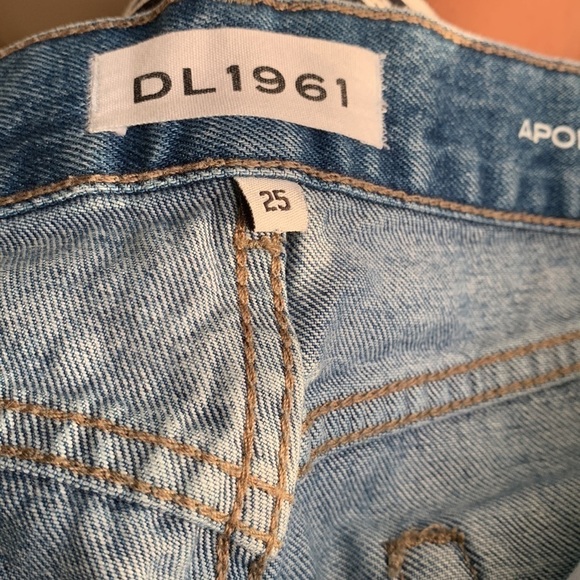 DL1961 Apollo High Rise Denim Jean Shorts raw ham size 25 - Picture 6 of 12